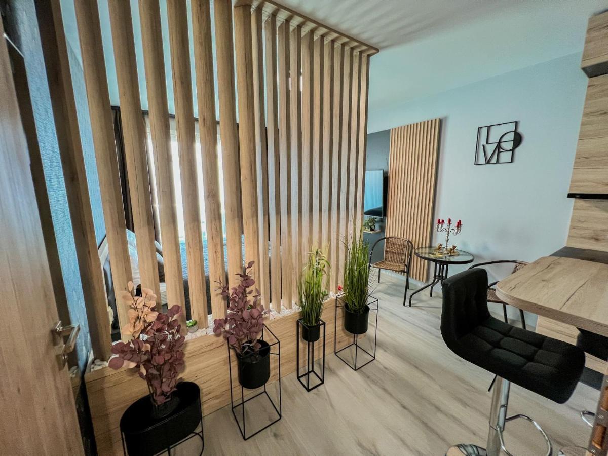 Villa Bauhaus Labi Garden Wellness Apartman Siófok Zewnętrze zdjęcie