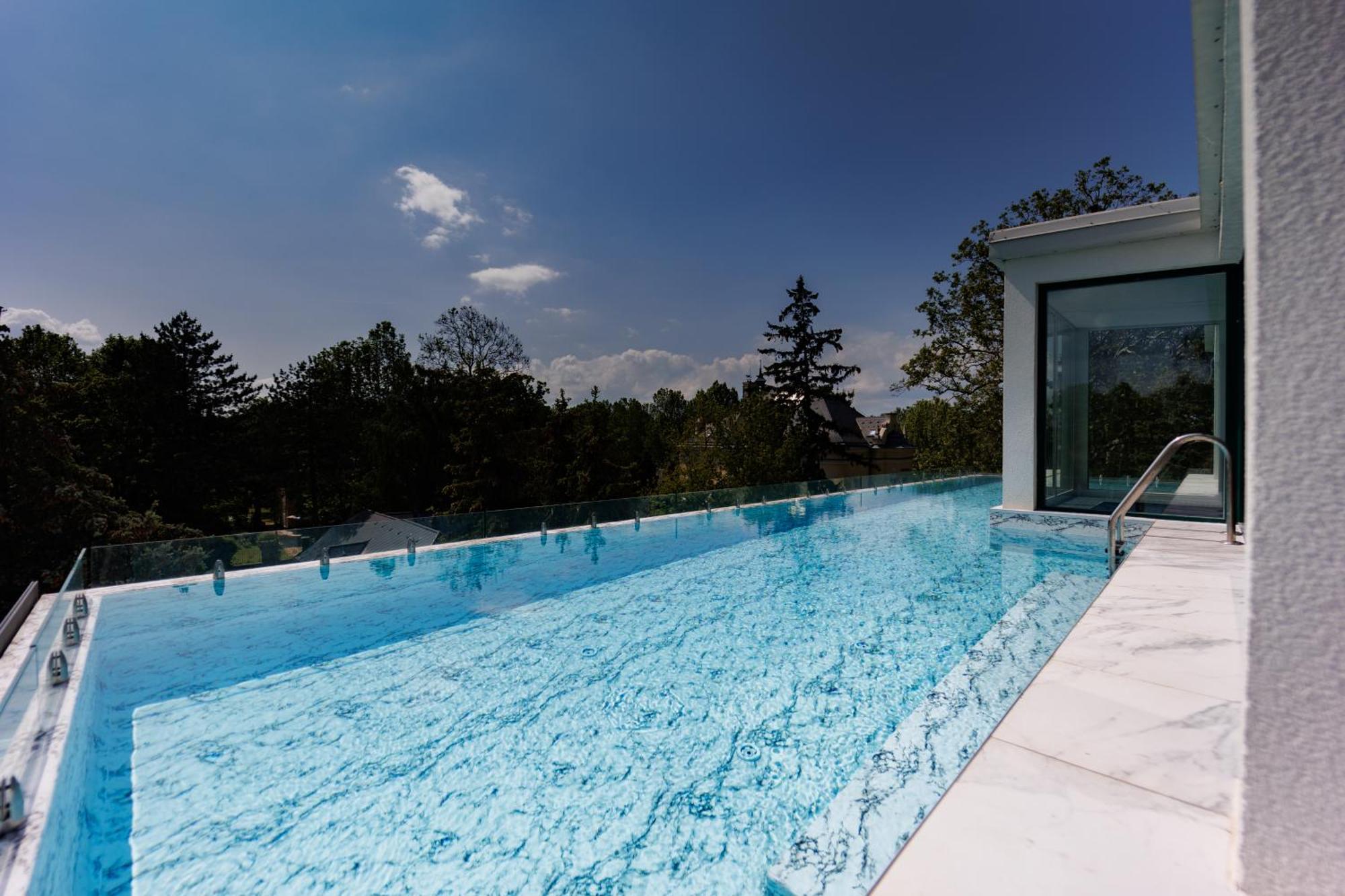 Villa Bauhaus Labi Garden Wellness Apartman Siófok Zewnętrze zdjęcie