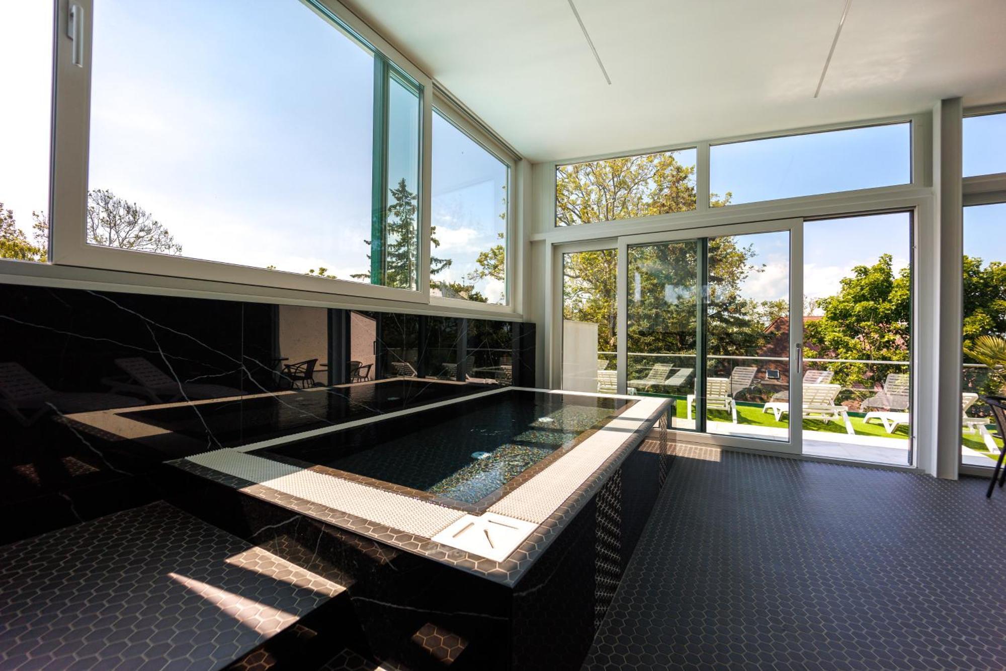 Villa Bauhaus Labi Garden Wellness Apartman Siófok Zewnętrze zdjęcie