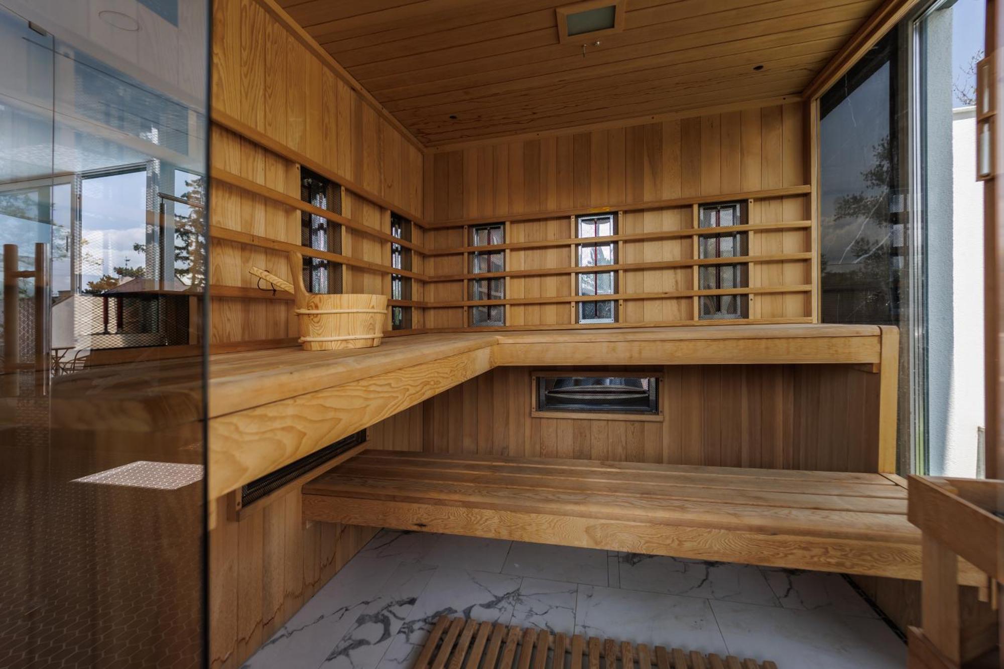 Villa Bauhaus Labi Garden Wellness Apartman Siófok Zewnętrze zdjęcie