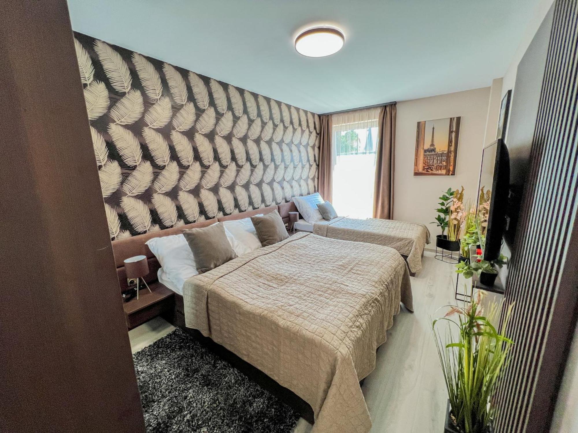 Villa Bauhaus Labi Garden Wellness Apartman Siófok Zewnętrze zdjęcie